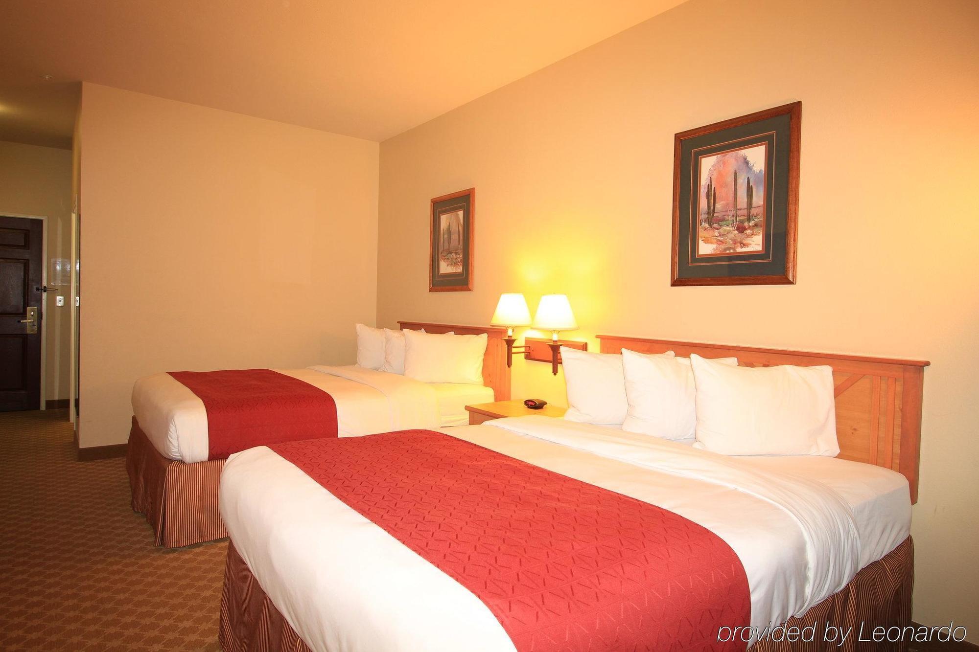 Country & By Radisson, Airport, Az 3*